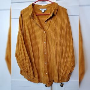 Old Navy Classic Button Shirt